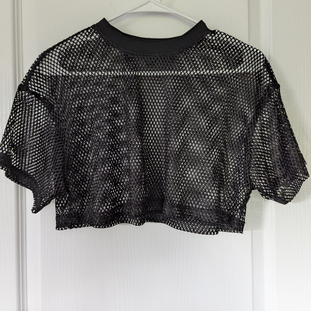 Forever 21 Black Mesh Short Sleeve Crop Top